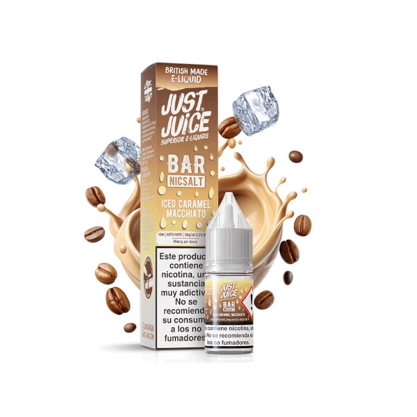vaping liquid Just Juice Bar Ice Caramel Macchiato with nicotine salts, bottle next to its box with a design in brown tones, accompanied by coffee, caramel and ice cubes.