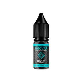 Botella de e-líquido Nicokit Neovap de 10 ml, con diseño en negro y detalles en turquesa, tapa de seguridad tipo cuentagotas y etiqueta frontal que indica proporción 50VG/50PG y nivel de nicotina.