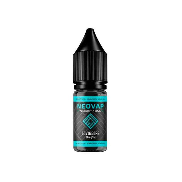 Botella de e-líquido Nicokit Neovap de 10 ml, con diseño en negro y detalles en turquesa, tapa de seguridad tipo cuentagotas y etiqueta frontal que indica proporción 50VG/50PG y nivel de nicotina.