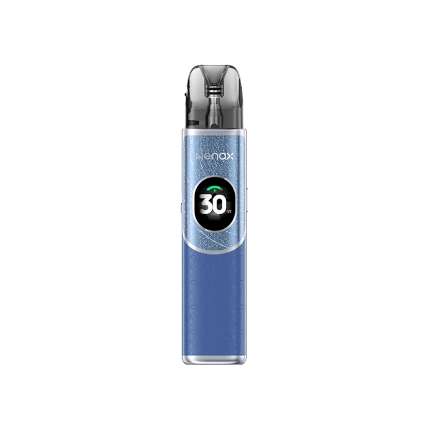 Sigaretta Elettronica Ricaricabile Geekvape Kit Pod Wenax Q2 di colore azzurro dal design compatto, schermo frontale circolare che mostra la potenza e cartuccia trasparente superiore con bocchino integrato.