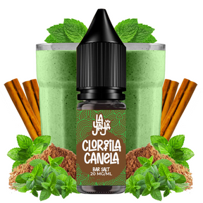 Líquido para vapeo La Yaya Salts Clorofila Canela 10ml con sales de nicotina, botella con diseño en tonos verdes y marrones, acompañado de hojas verdes y canela que representan su sabor.